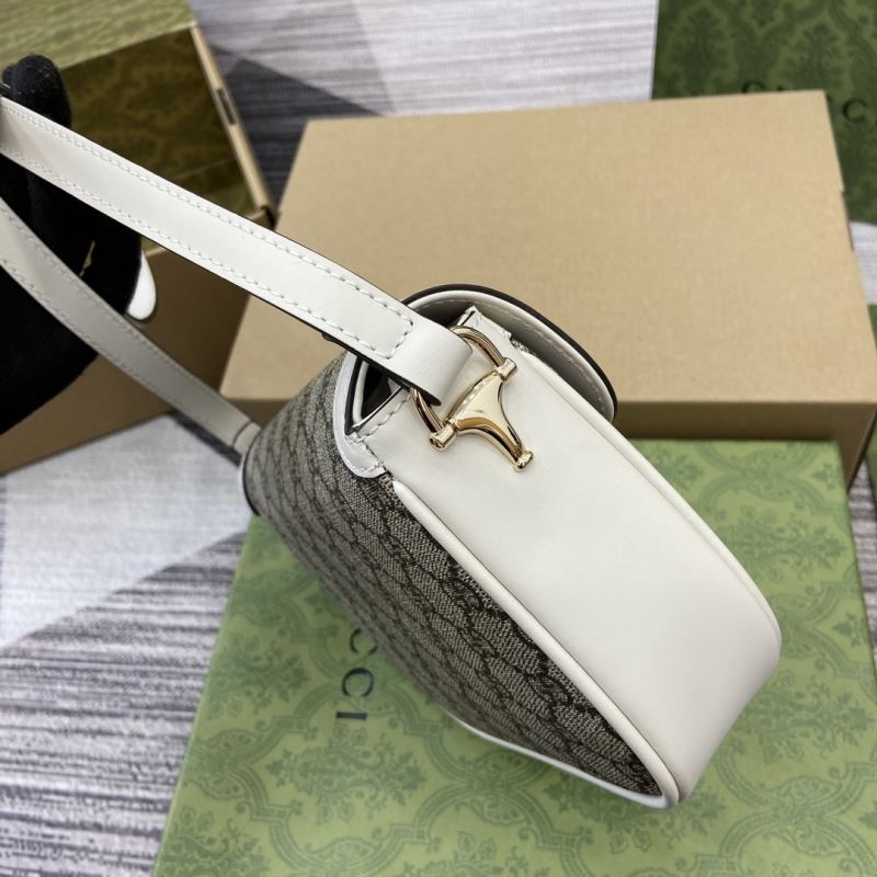 Gvc*1 horsebit bags